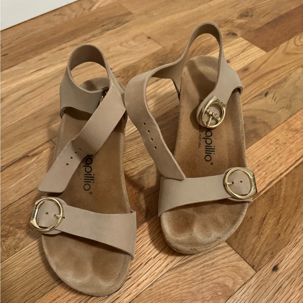 Birkenstock Papillio Soley size 6-6.5 worn a few times for a couple hours